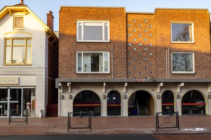 Rijksstraatweg 185d in Haren Gn foto