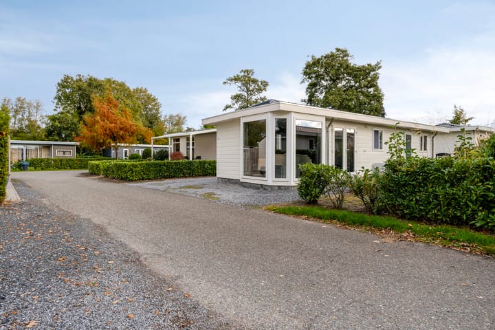 Rijksstraatweg 186-251 dans Dordrecht photo
