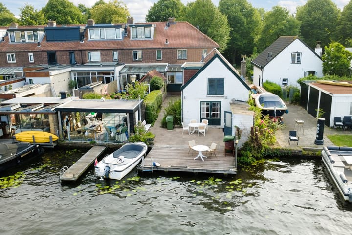 Rijndijk 110 in Leiden Foto