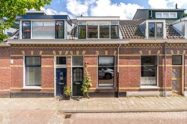 Rijndijkstraat 104 in Leiden Foto