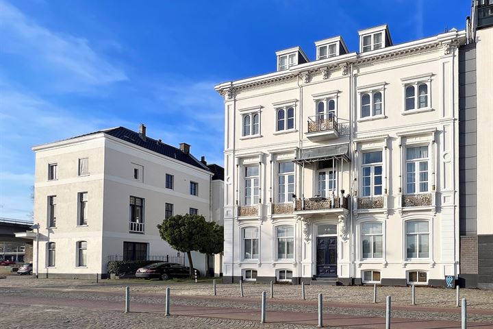 Rijnkade 8 in Arnhem Foto