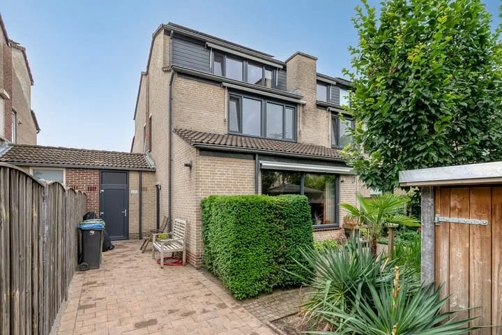 Rijnlaan 225 Helmond foto 2
