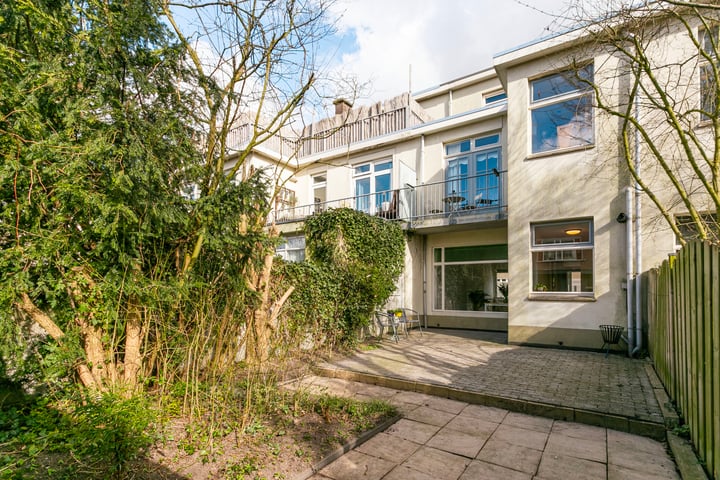 Rijnlaan 39 dans Utrecht photo