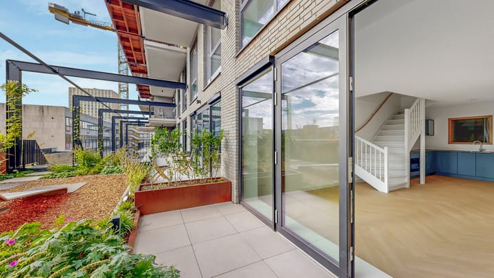 Rijnlandlaan 243 in Amsterdam photo