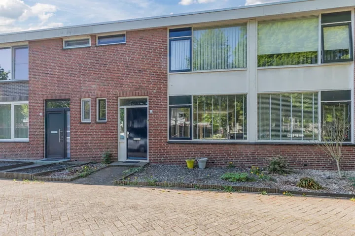 Rijnstraat 3 in Budel