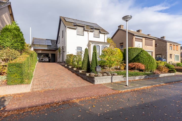 Rijstraat 6 en Guttecoven foto