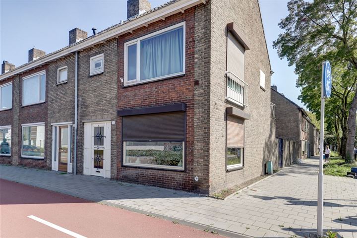 Ringbaan-Noord 332 in Tilburg photo