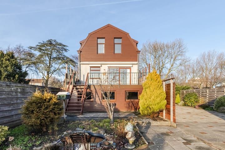 Photo of property Ringweg 5, Zaandam