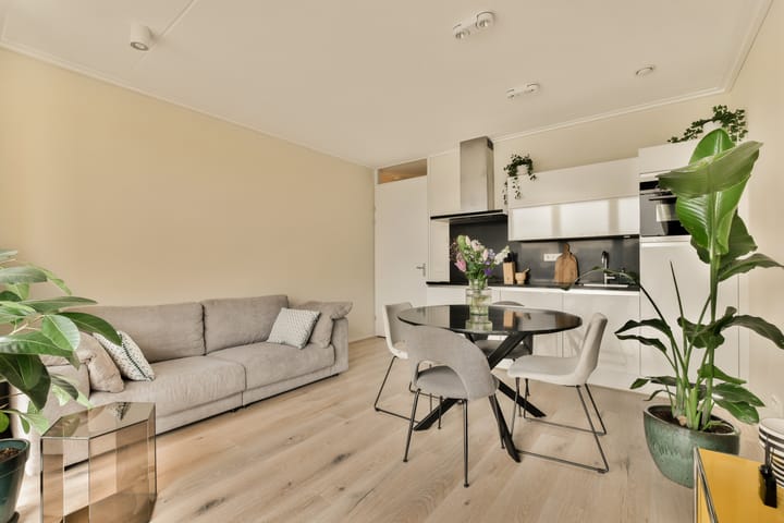 Rinus Michelslaan 129 en Amsterdam foto