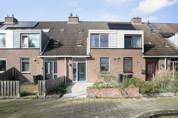 Ristervoorde 16 in Spijkenisse foto