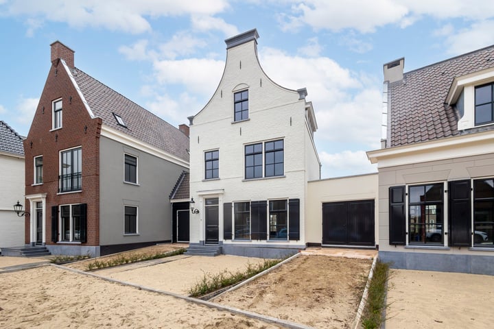 Rivierdijk 741 in Sliedrecht Foto