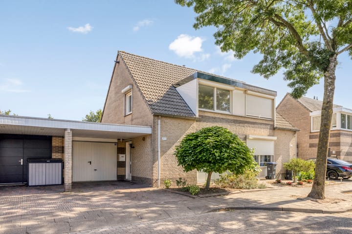 Rivierensingel 305 in Helmond Foto