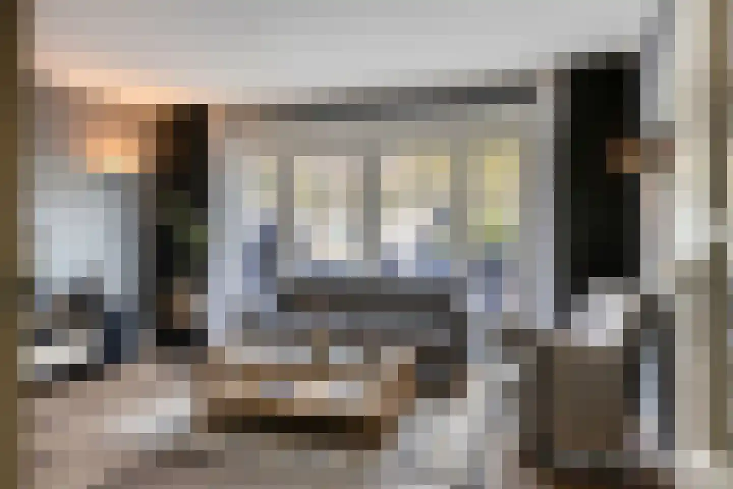 Robert Stolzhof 203 Hoorn thumbnail 12