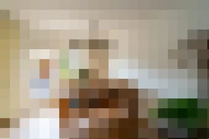 Robert Stolzhof 210 Hoorn thumbnail 10
