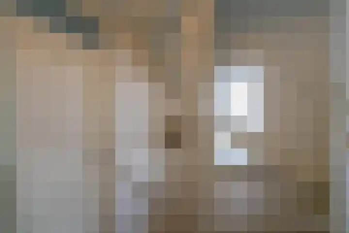 Robert Stolzhof 210 Hoorn thumbnail 25