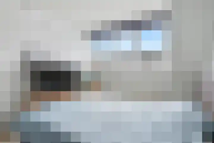 Robert Stolzhof 217 Hoorn thumbnail 22