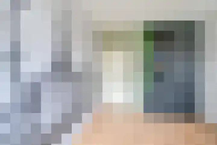 Robert Stolzhof 256 Hoorn thumbnail 20