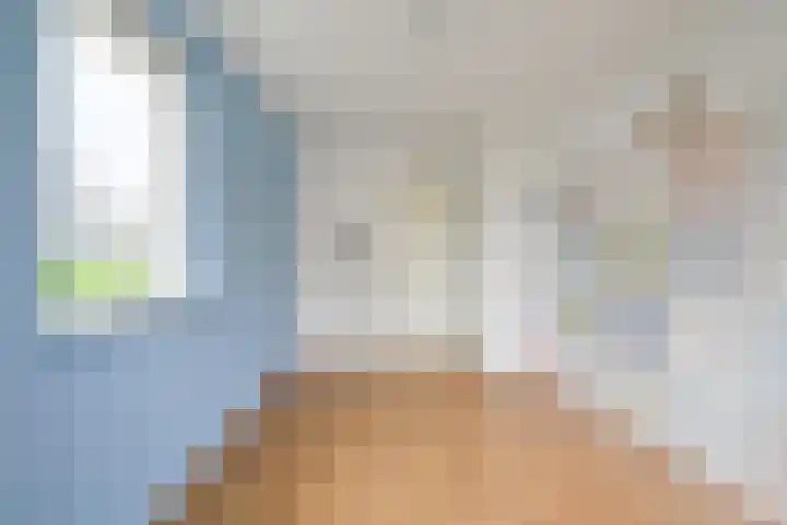 Robert Stolzhof 256 Hoorn thumbnail 22