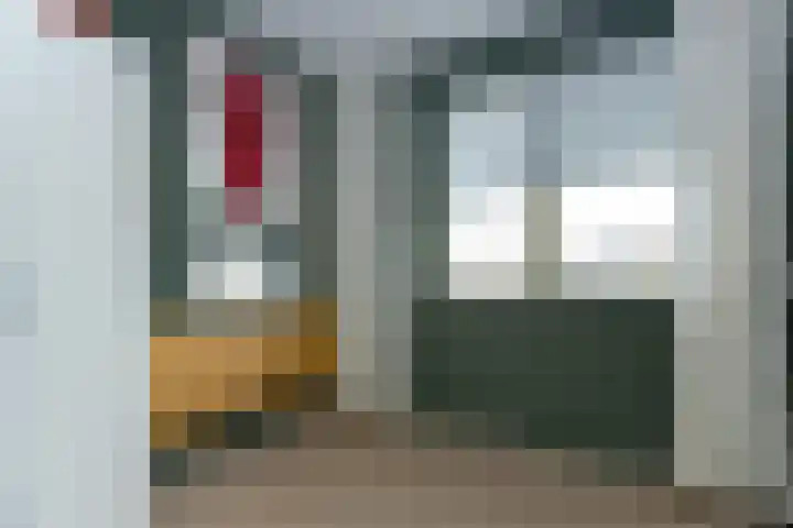 Robert Stolzhof 289 Hoorn thumbnail 42