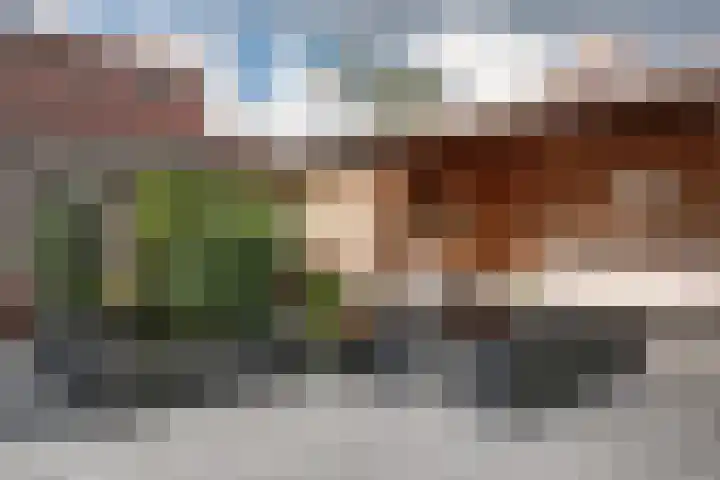 Robert Stolzhof 41 Hoorn thumbnail 20