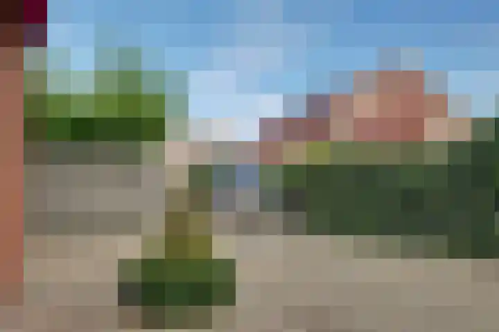 Robert Stolzhof 41 Hoorn thumbnail 43