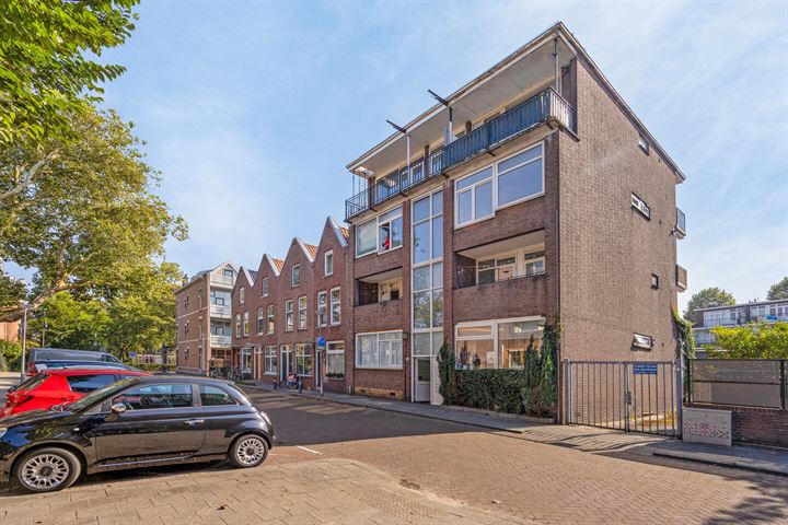 Rockanjestraat 16B in Rotterdam photo