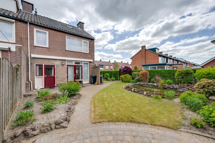 Rodenbachstraat 37 dans Etten-Leur photo