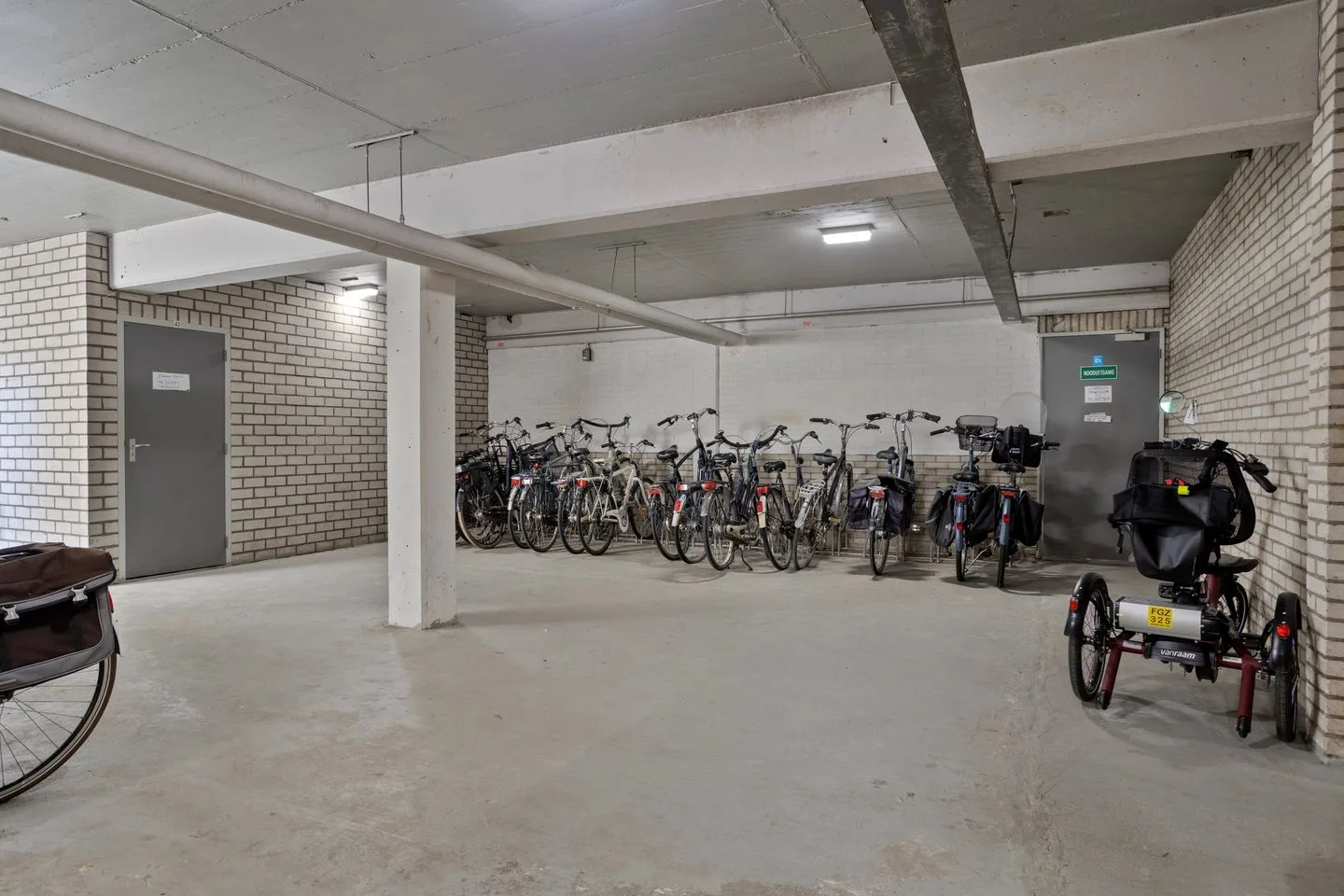 Roelof Kranenburgplein 28 Tilburg thumbnail 27