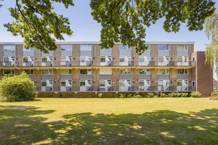 Photo of property Roelof van Schevenstraat 31, Enschede