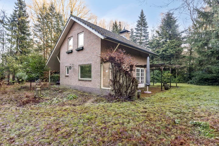 Photo of property Roessinkweg 28, Hengelo (Gld)