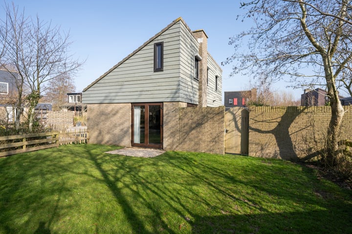 Roggeslootweg 297 in De Cocksdorp