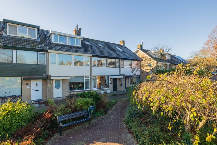 Photo of property Roland Holstheem 74, Hillegom