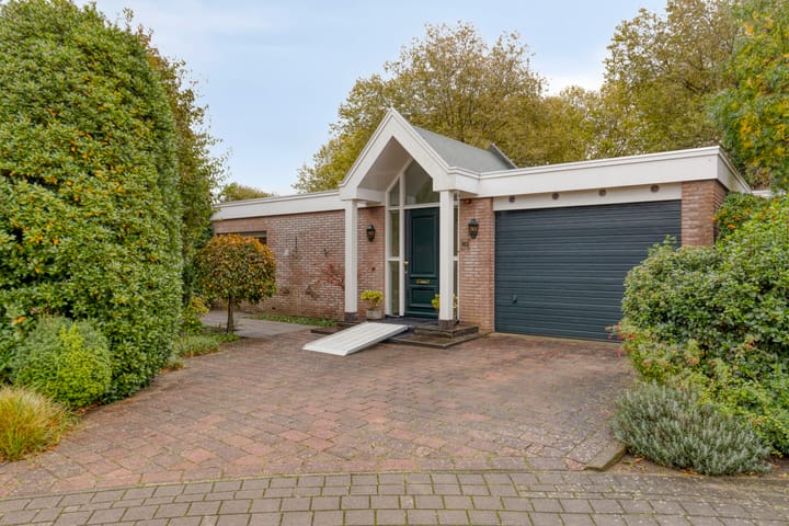 Rondweg 163 in Krimpen aan den IJssel Foto