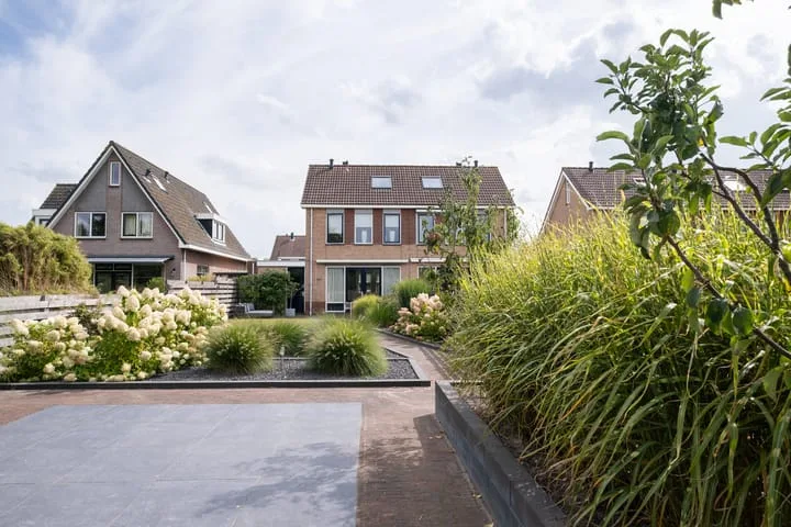 Roodeswerf 37 Hensbroek foto 3