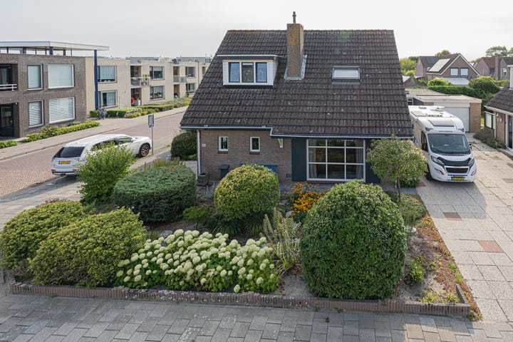 Roompotstraat 43 in Lewedorp Foto