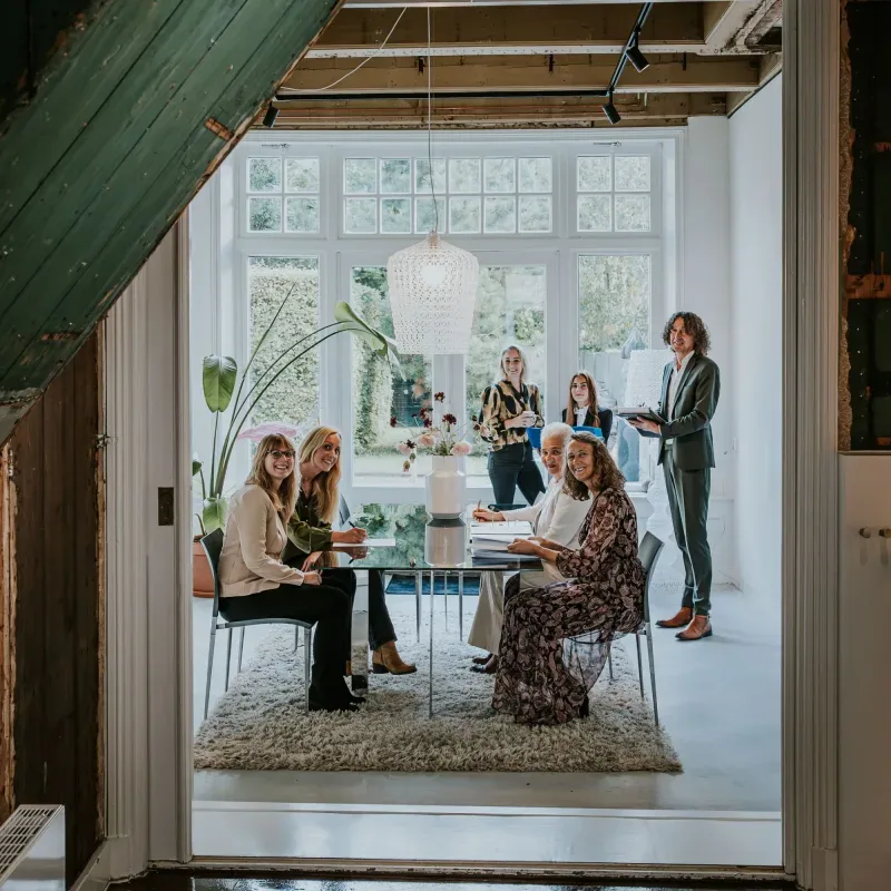 Office photo of Roos Makelaars