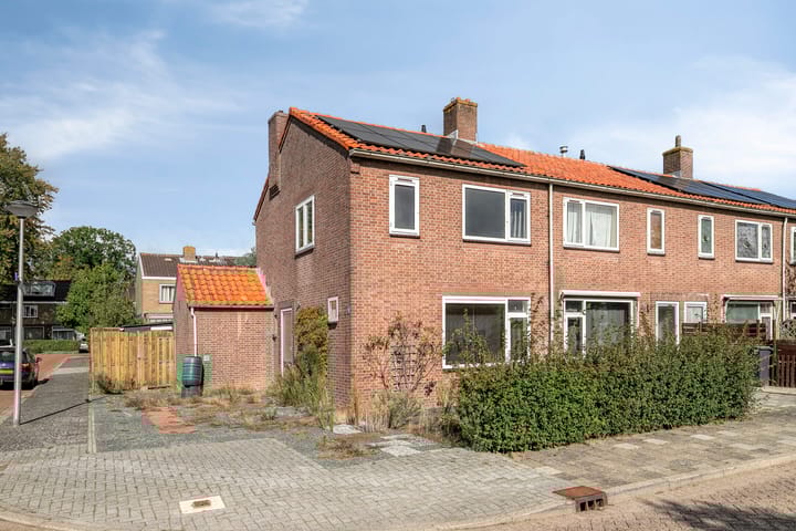 Roosenhoeklaan 13 in Hellevoetsluis foto