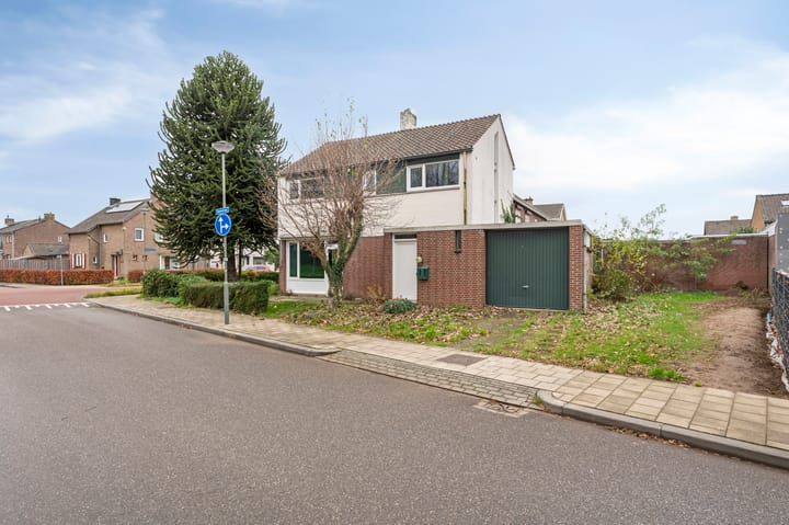 Rooseveltstraat 1 in Urmond Foto