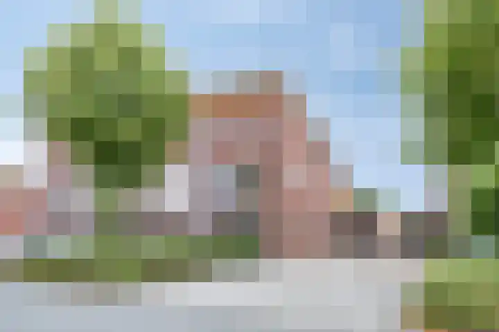 Rosa Spierweg 18 in Assen