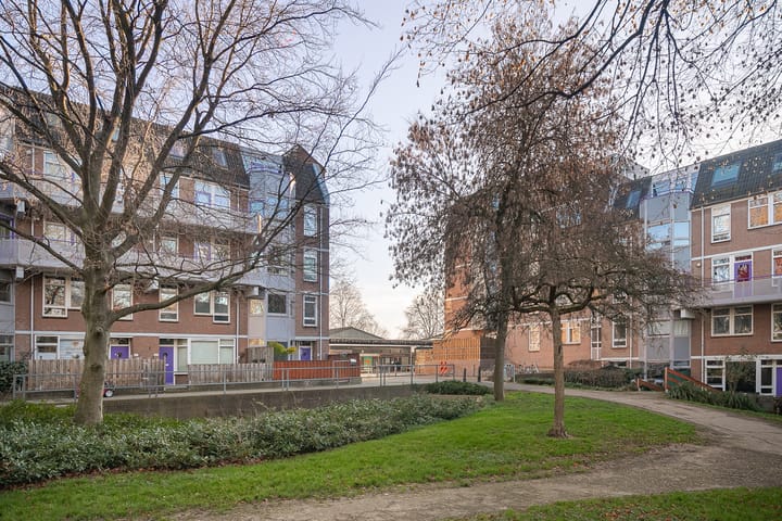 Roserije 69E in Maastricht foto