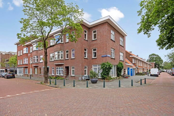 Rosseelsstraat 92 en 's-Gravenhage foto