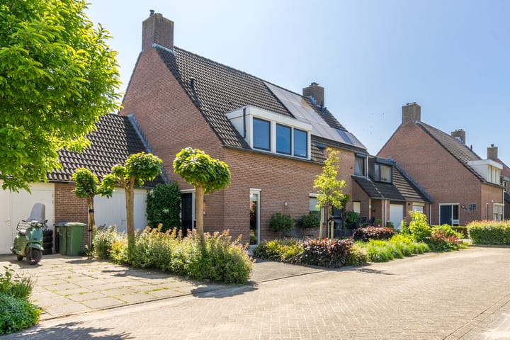 Rotselaar 9 in Oosterhout Foto