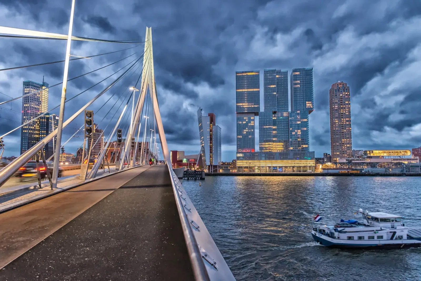Team foto van Rotterdam Wonen in Rotterdam
