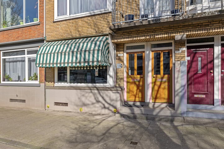 Rotterdamsedijk 170B in Schiedam Foto