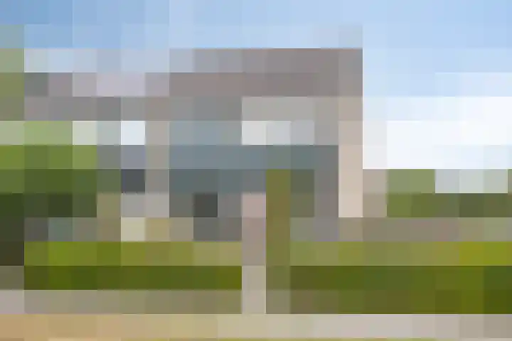 Rouppe van der Voortlaan 76 in Vught