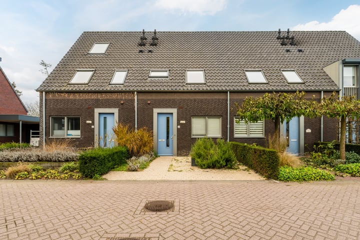 Photo of property Rozemarijn 30, Oost West en Middelbeers