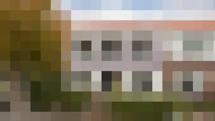 Rozenboomlaan 42 in Voorburg