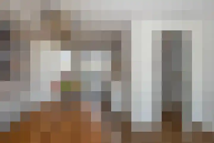 Rozenbottel 14 Borne thumbnail 10