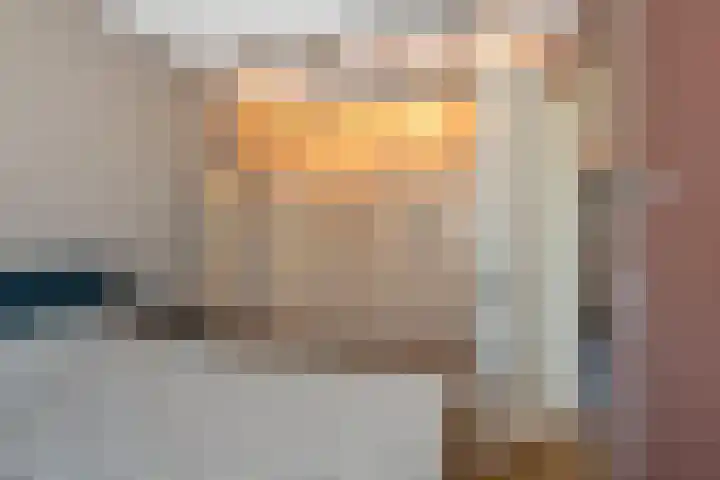 Rozenbottel 14 Borne thumbnail 21