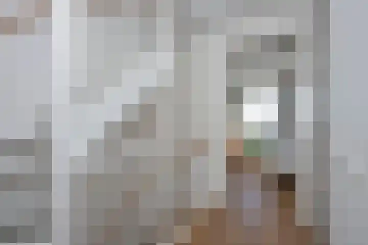 Rozenbottel 14 Borne thumbnail 26